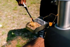 Ooni Fyra 12 Pizza Oven