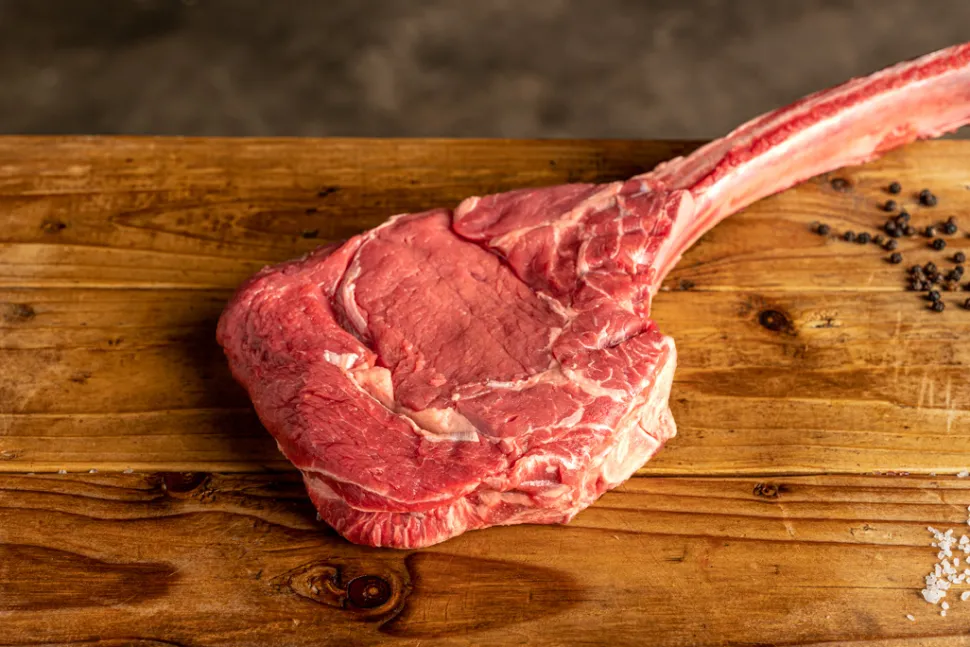Runder Tomahawk steak