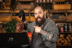 Runder Tomahawk steak