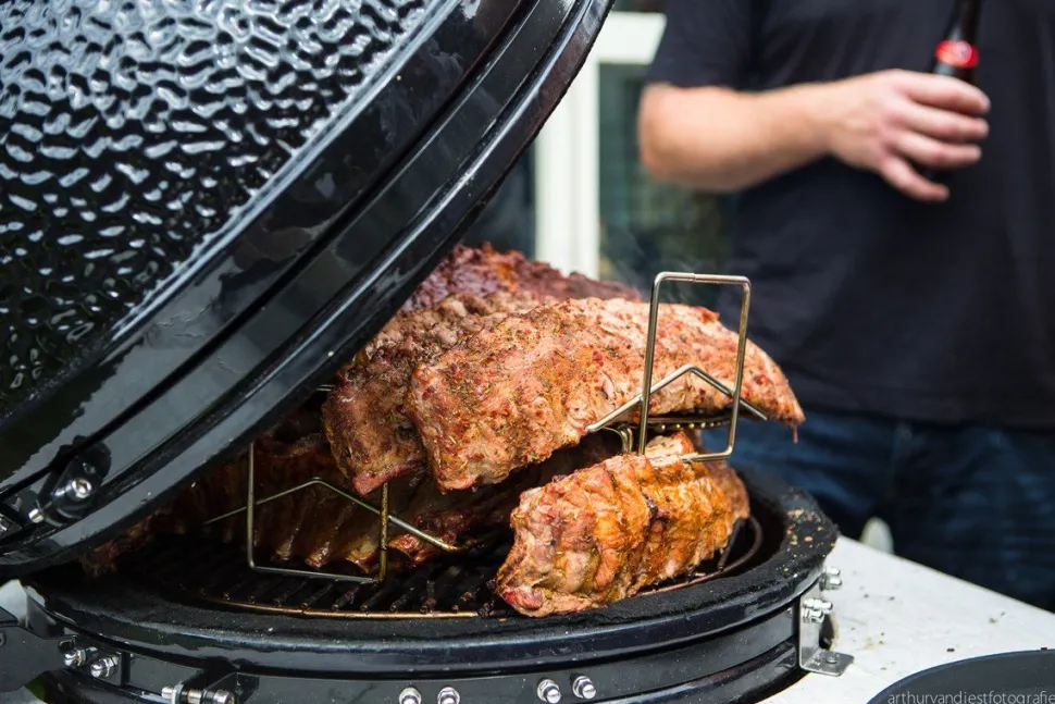 The Bastard large compleet + YETI Roadie 24 koelbox